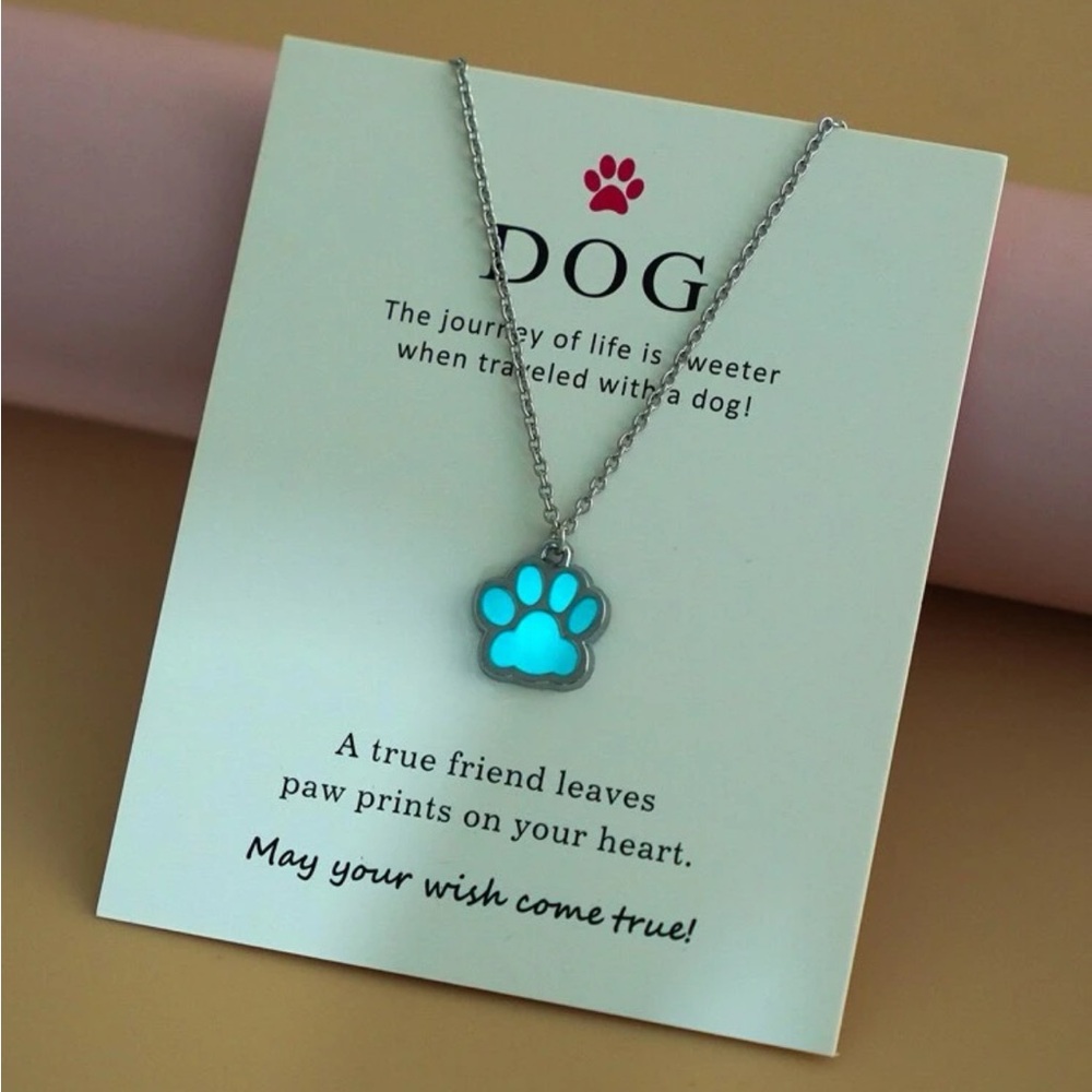 New Luminous Paw Necklace